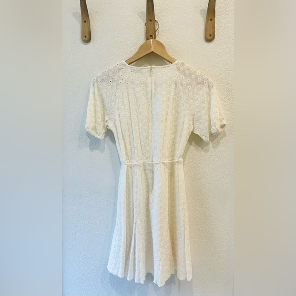 Madewell Cream Eyelet Tassel-Tie Mini Dress Size 00 - Picture 3 of 4